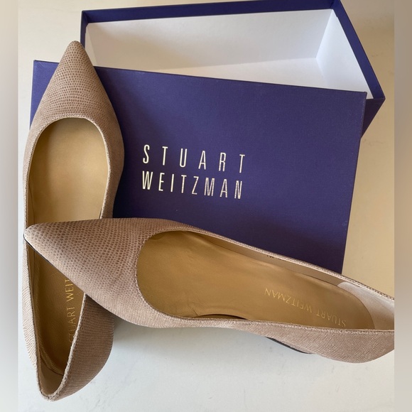 Stuart Weitzman Fawn Goose Bump Heels 8.5M - Picture 1 of 10